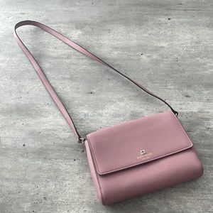 Pink Kate spade cross body bag. Almost brand new condition.